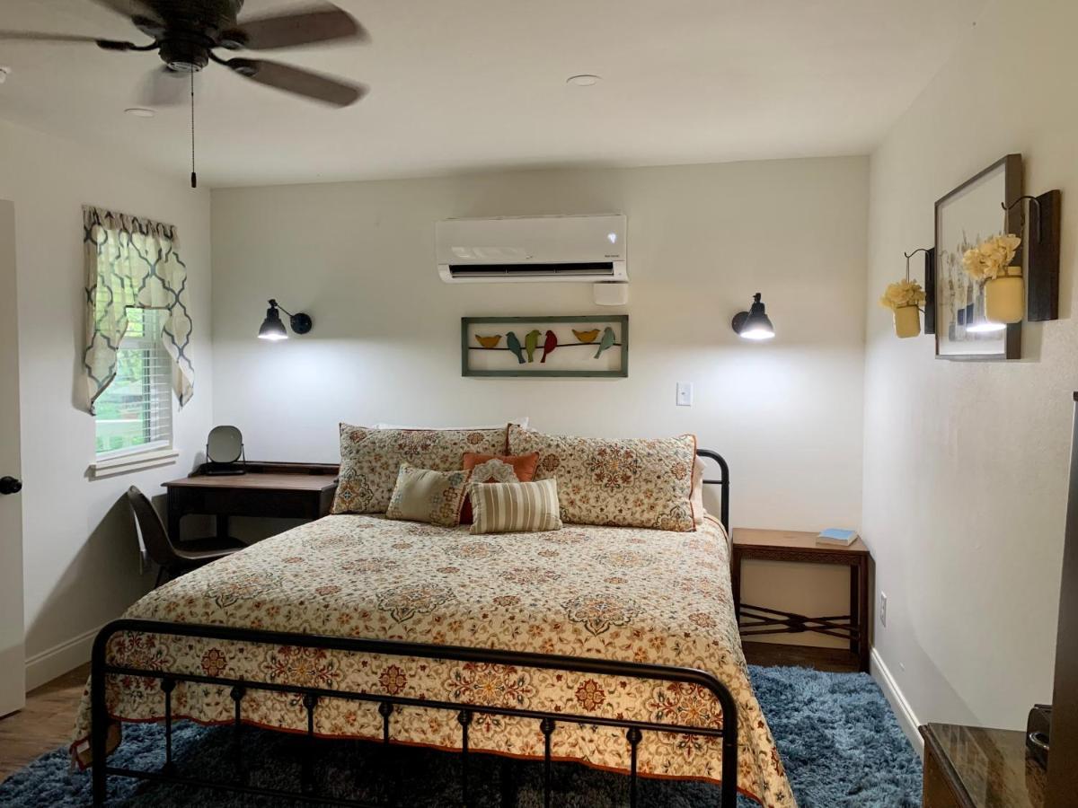 Lamb's Rest Inn New Braunfels Extérieur photo