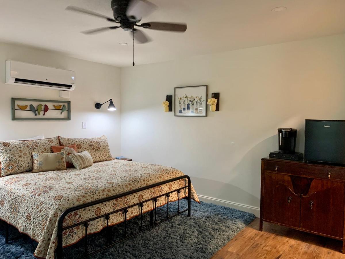 Lamb's Rest Inn New Braunfels Extérieur photo