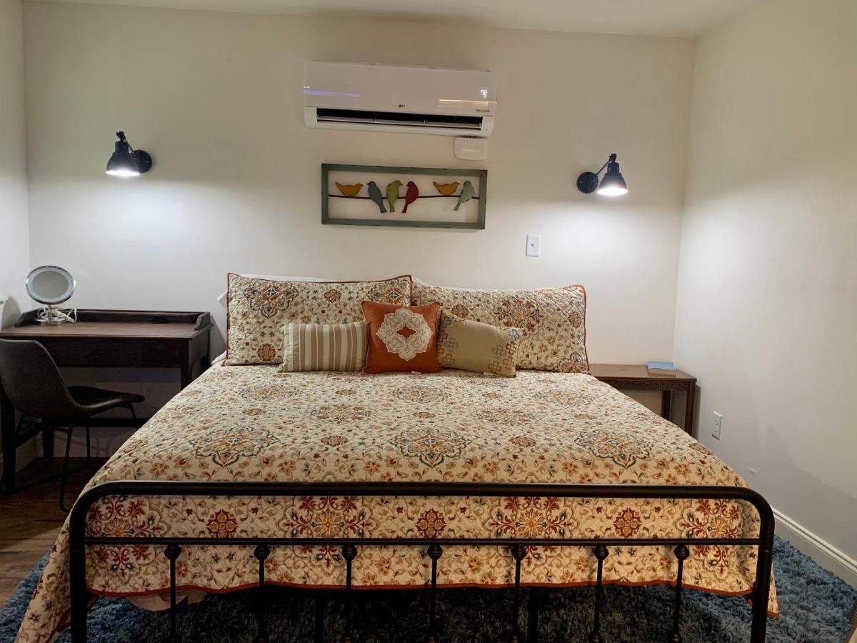 Lamb's Rest Inn New Braunfels Extérieur photo